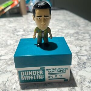 The Office- Culturefly Box Michael Scott Mini Figure Dundler Mifflin NBC Toy